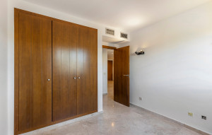 Venta - Apartment -
Punta Prima