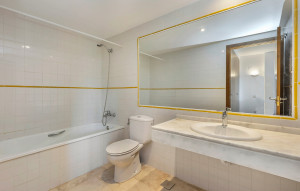 Venta - Apartment -
Punta Prima