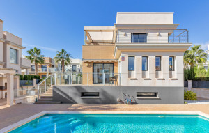 Venta - Villa -
Orihuela Costa