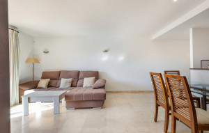 Resale - Apartment -
Punta Prima