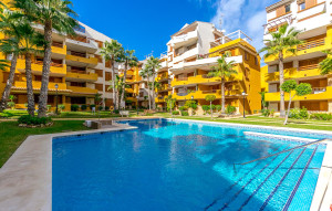 Resale - Apartment -
Punta Prima