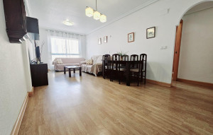 Venta - Apartment -
Torrevieja