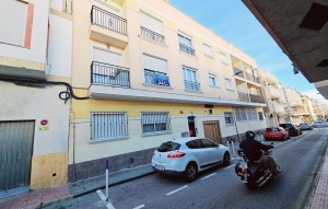 Venta - Apartment -
Torrevieja