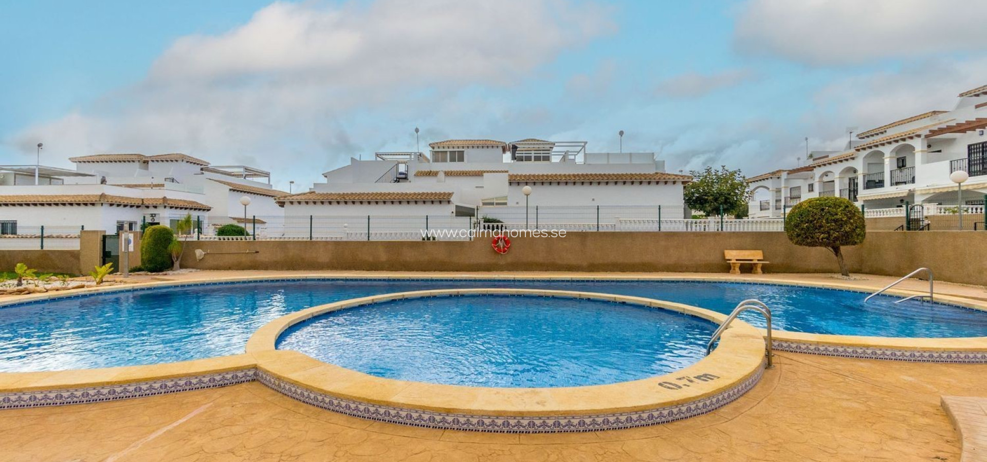 Venta - Bungalow -
Punta Prima