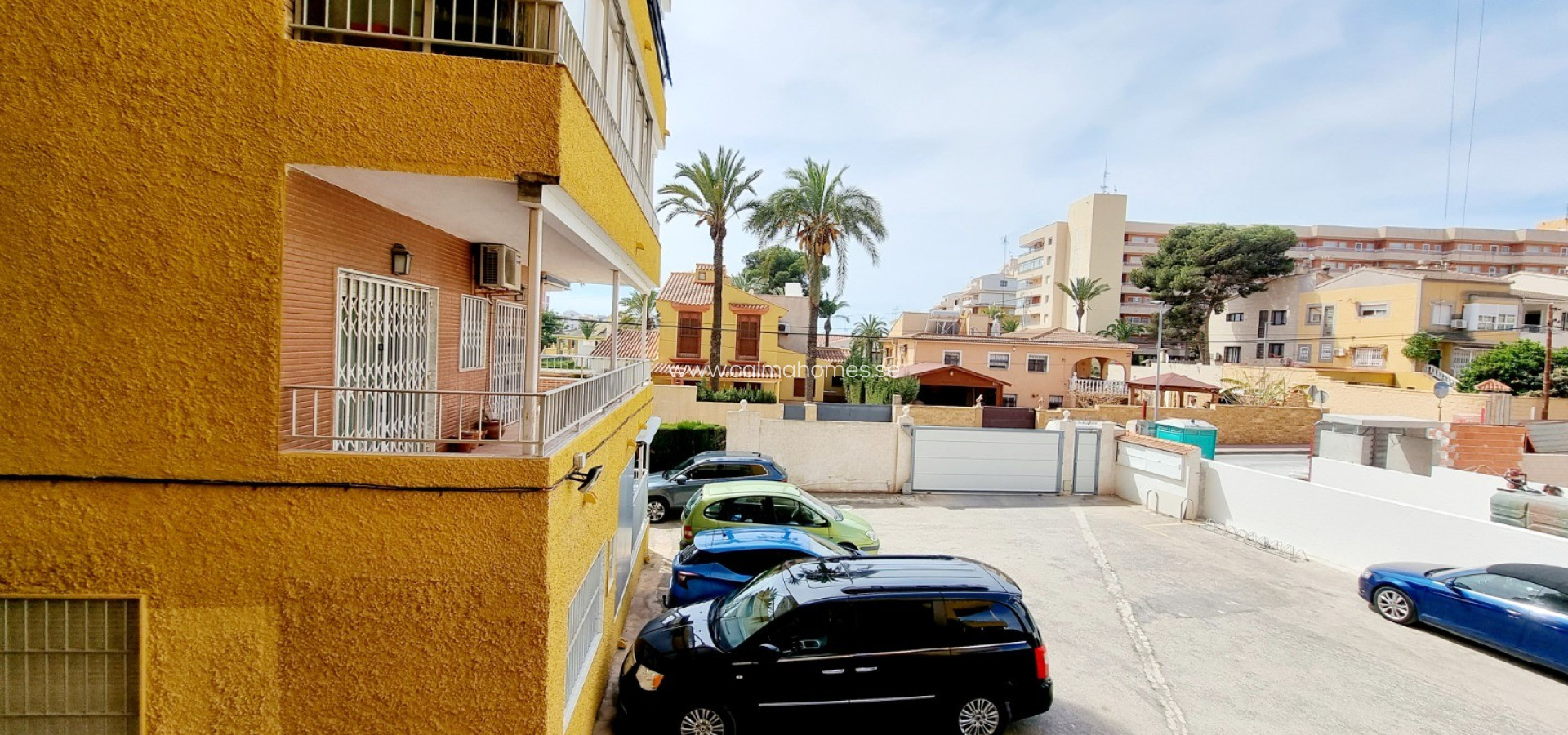 Sprzedaż - Mieszkanie w bloku -
Torrevieja Centro - Torrevieja