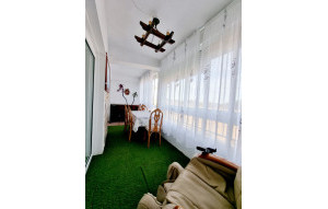 Sprzedaż - Mieszkanie w bloku -
Torrevieja Centro - Torrevieja