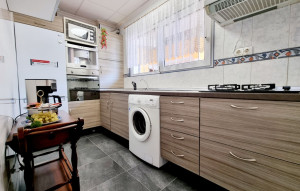 Sprzedaż - Mieszkanie w bloku -
Torrevieja Centro - Torrevieja