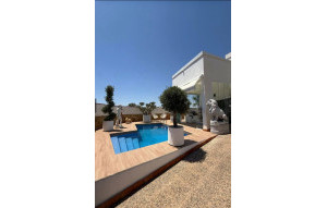 Venta - House -
Centro Torrevieja