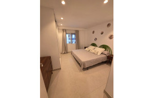 Sale - Apartment -
Guardamar Playa