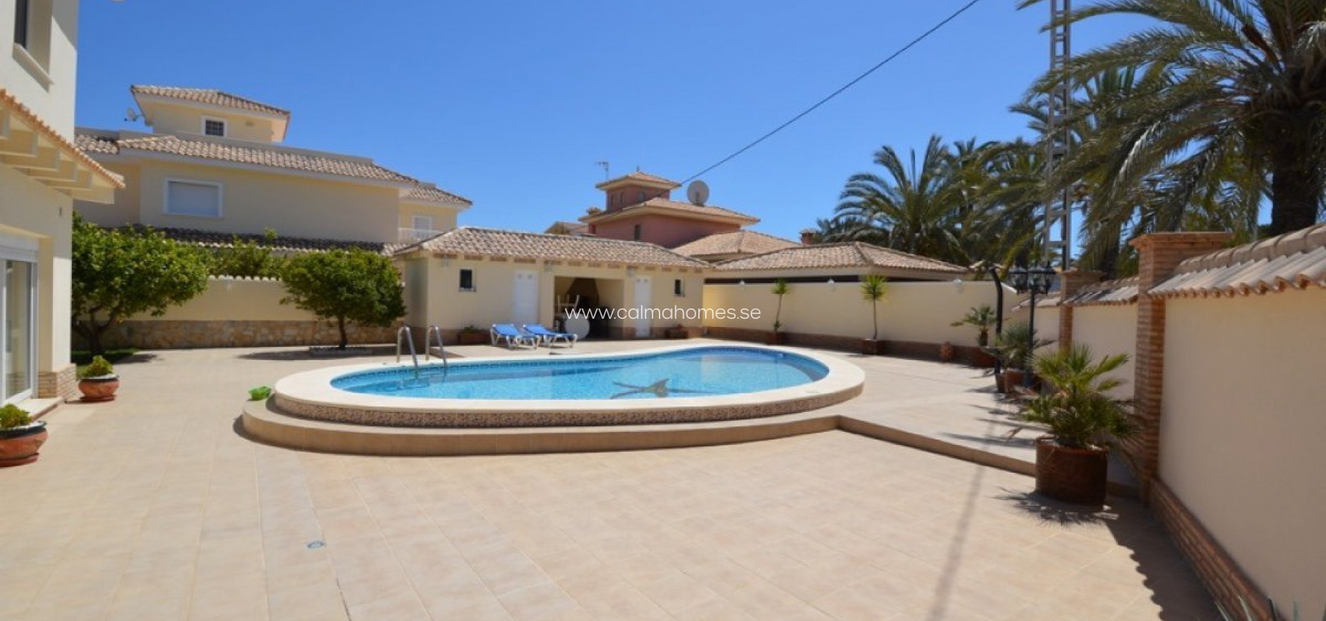 Sprzedaż - Villa -
Cabo Roig