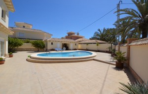 Sprzedaż - Villa -
Cabo Roig