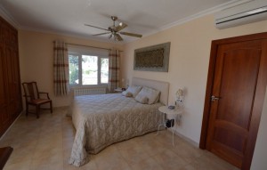Sprzedaż - Villa -
Cabo Roig