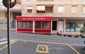 Sprzedaż - Commercial Unit -
Torrevieja - Playa de los Locos
