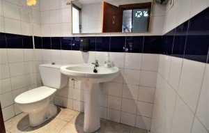 Sprzedaż - Commercial Unit -
Torrevieja - Habaneras