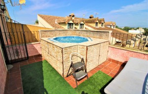 Venta - Villa -
Daya Nueva