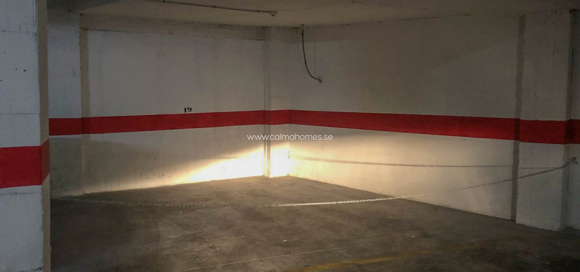 Sale - Garage -
Torrevieja - Nueva Torrevieja
