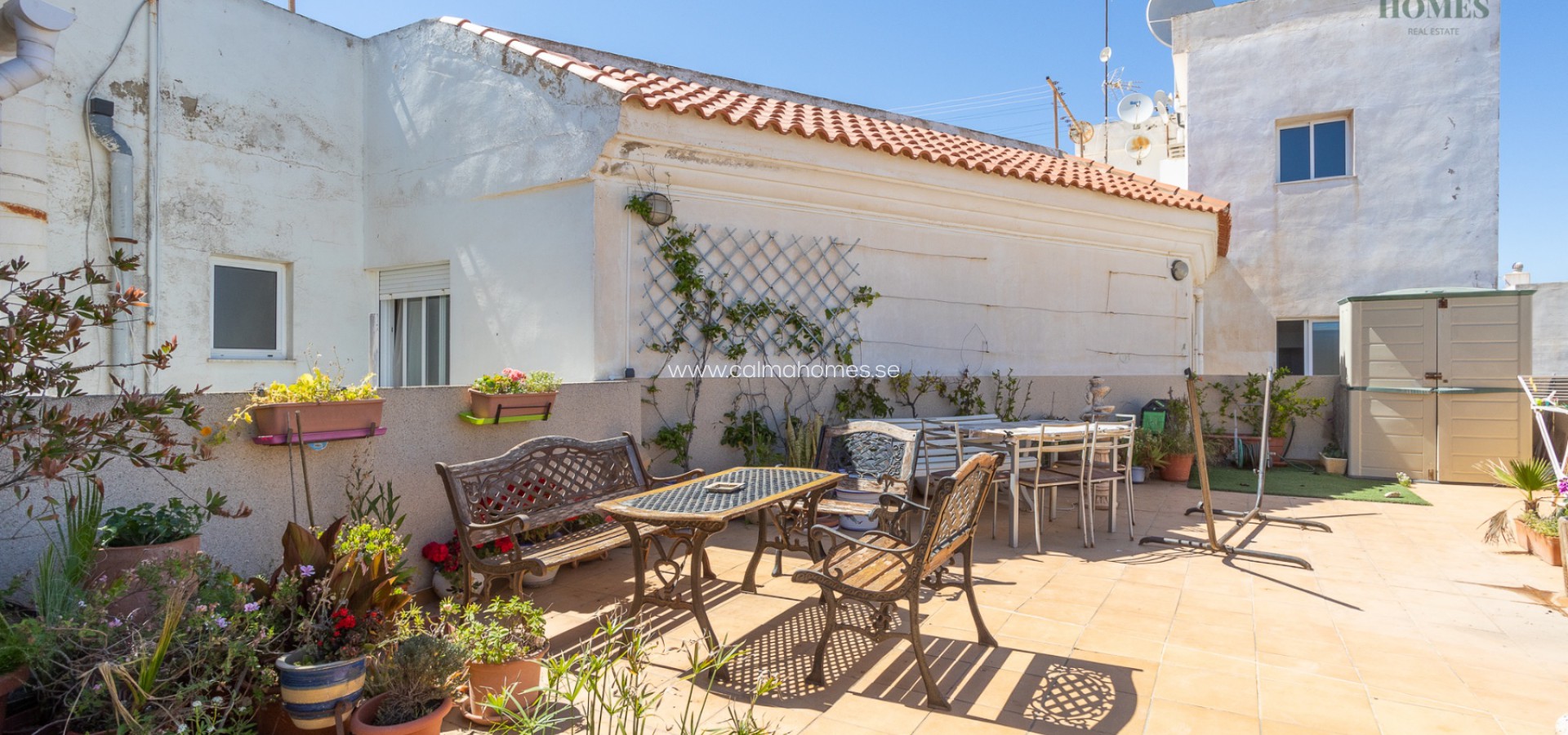 Resale - Apartment -
La Mata