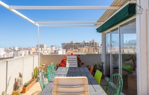 Resale - Apartment -
La Mata