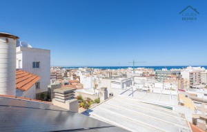 Resale - Apartment -
La Mata