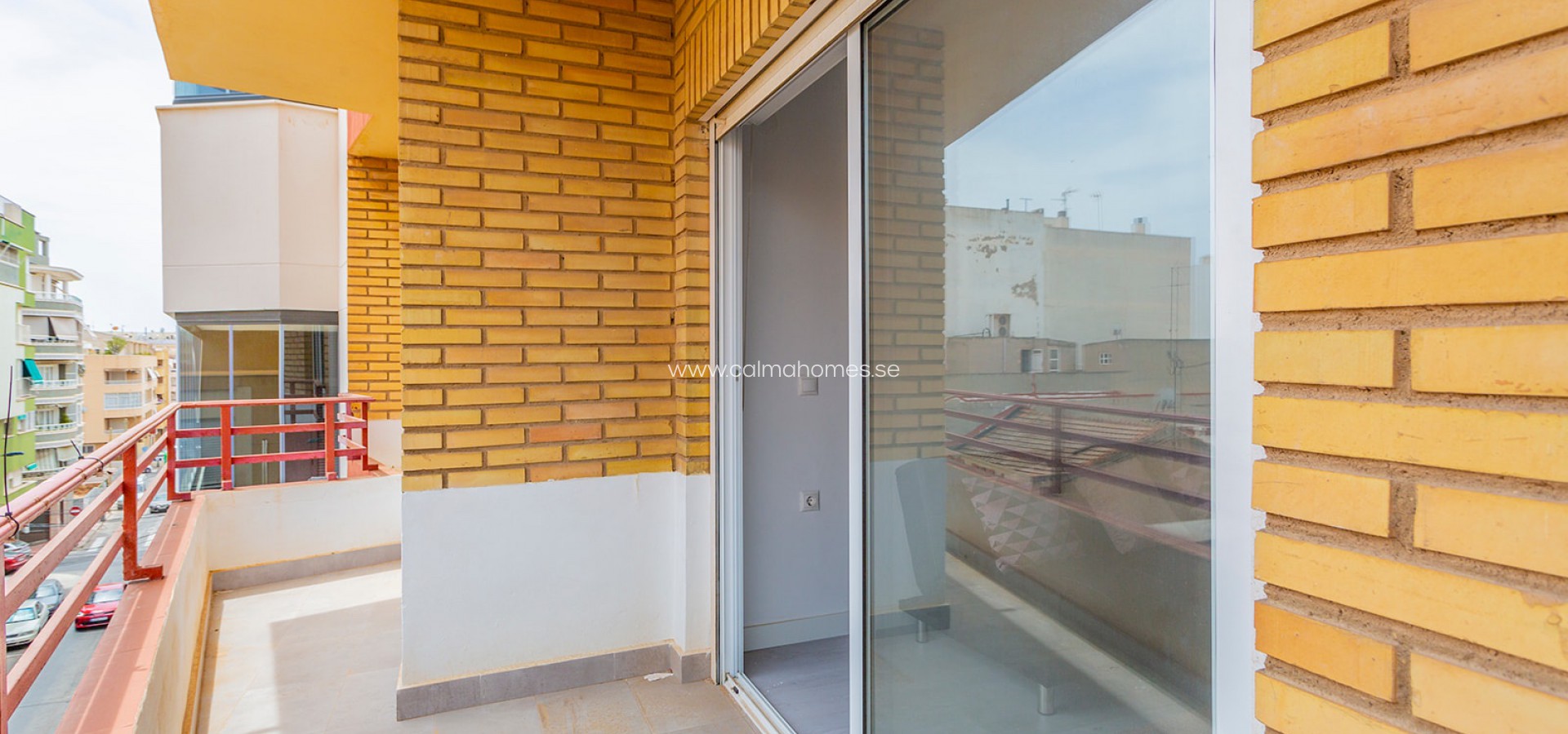 Resale - Apartment -
Centro Torrevieja