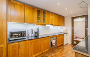 Resale - Apartment -
Centro Torrevieja