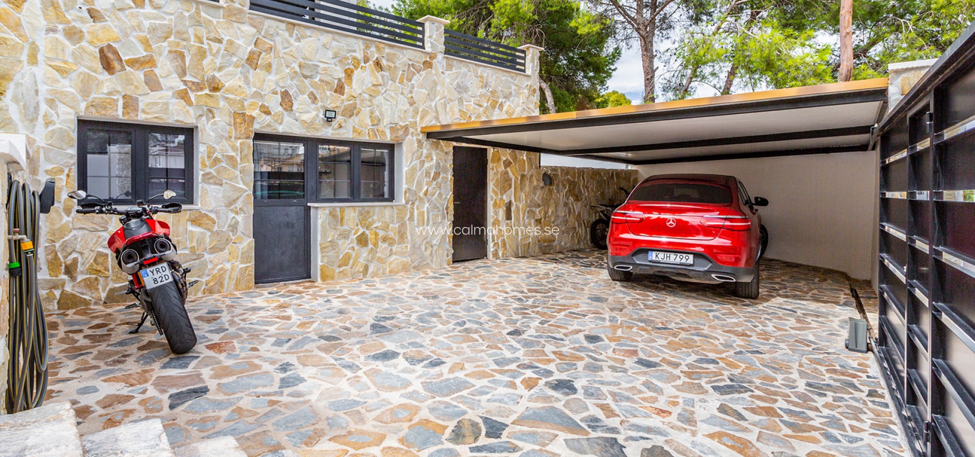 Venta - Villa -
Los Balcones