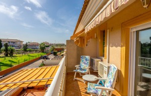 Resale - Bungalow -
Los Balcones