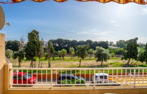 Resale - Bungalow -
Los Balcones